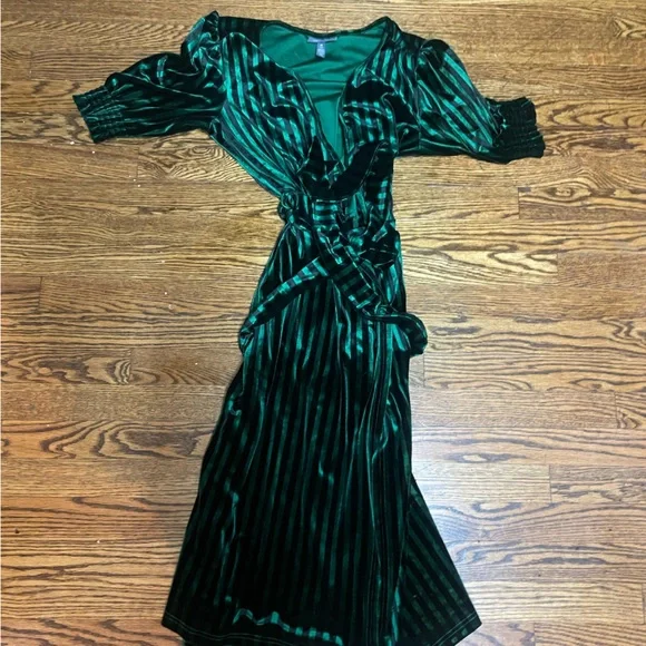 green emerald velvet dress Honey Couture VERA Emerald Green & Black Tie Up Formal Dress